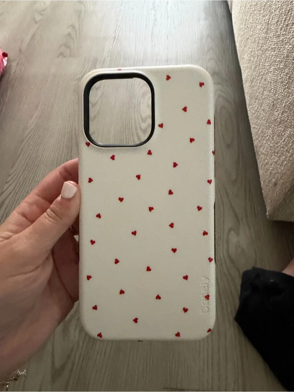 White Phone Case with Red Heart Accent - Sleek Protective Cover